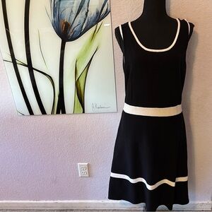 Black dress size large